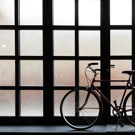 The Bike Garage * Milão
